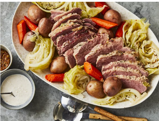 Patlıcan Yatağında Köfte